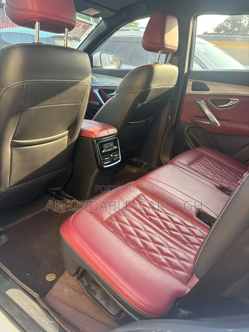 Jetour X70 Plus 1.5 7-Seater FWD 2022 White