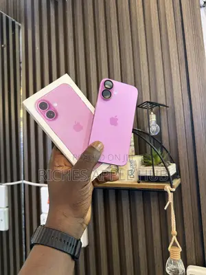 New Apple iPhone 16 128 GB Pink