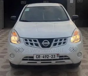 Nissan Rogue 2011 Off white