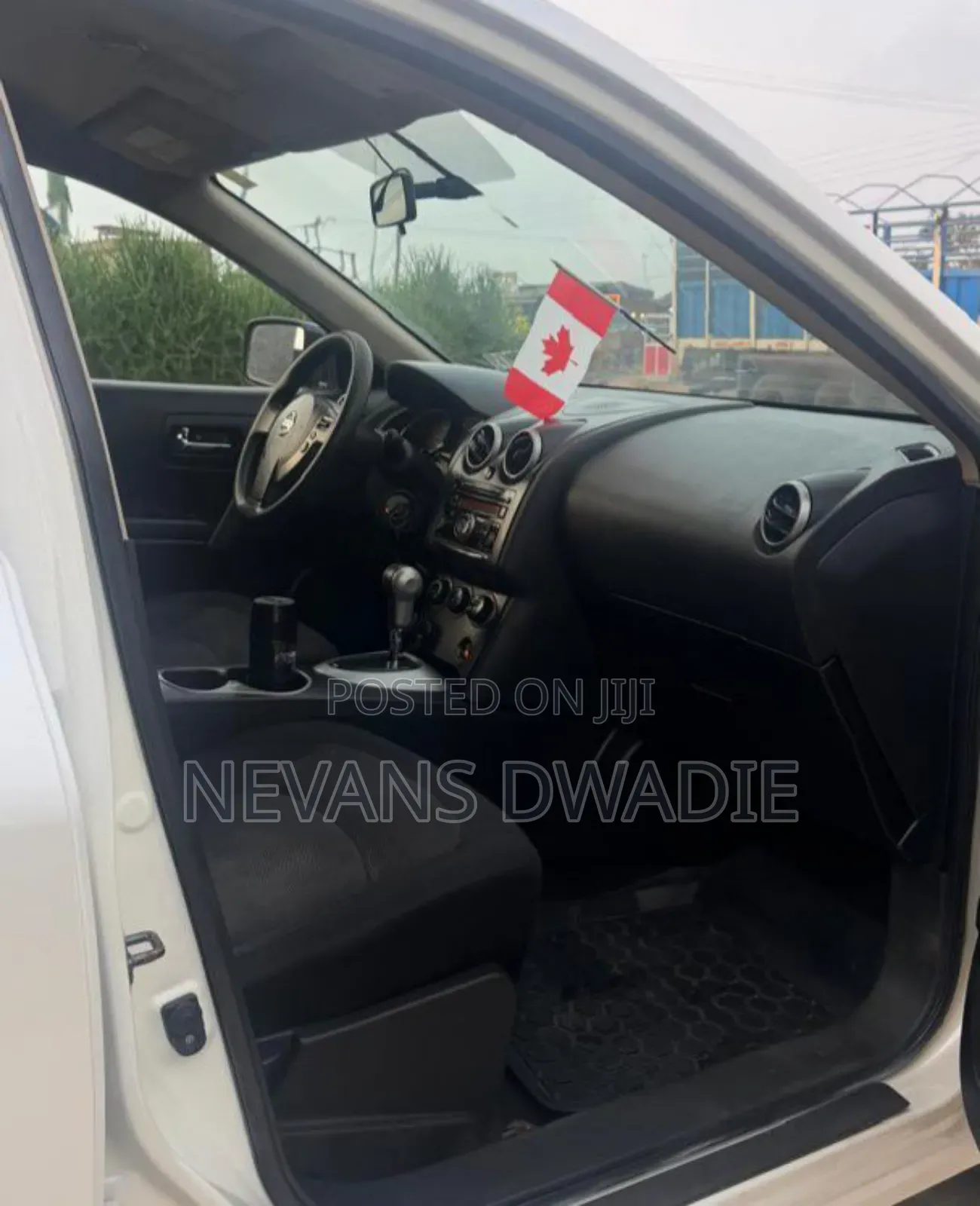 Nissan Rogue 2011 Off white