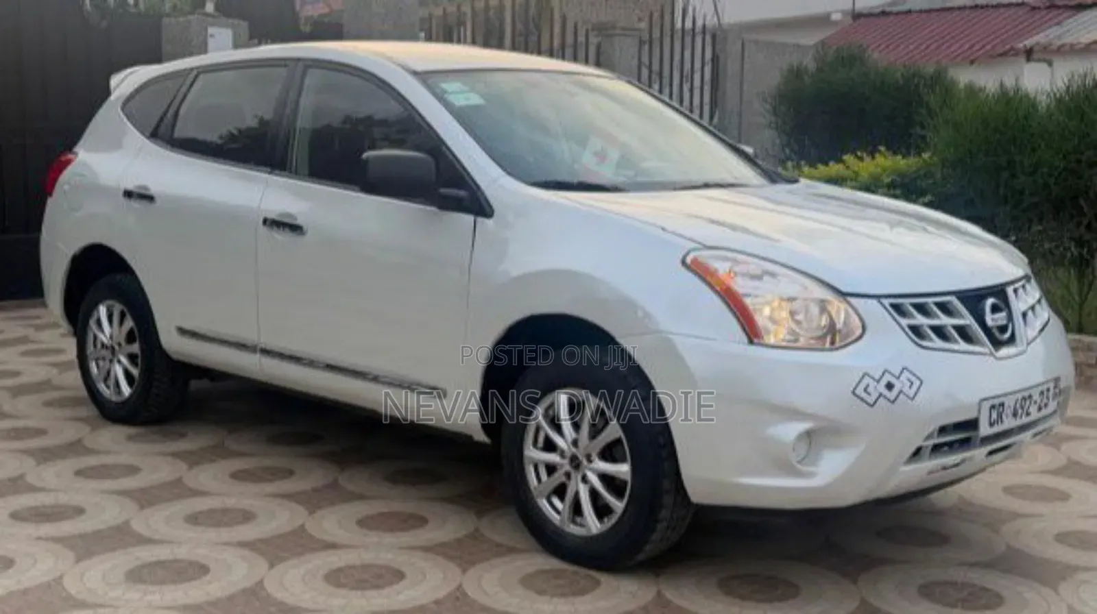 Nissan Rogue 2011 Off white