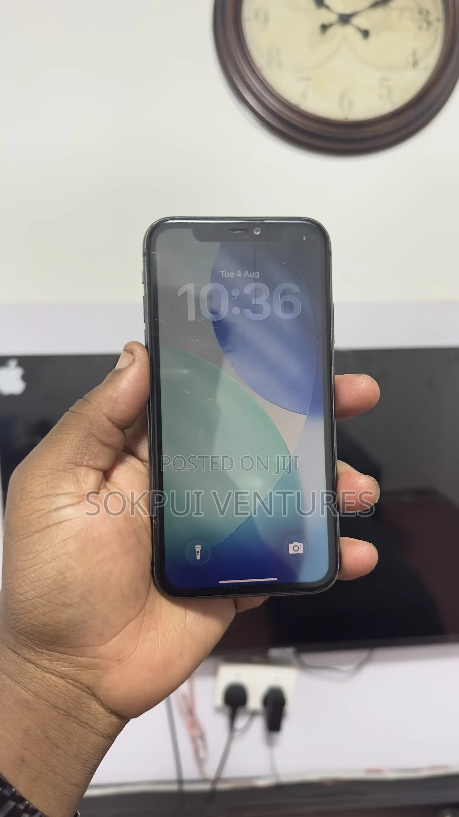 Apple iPhone 11 64 GB Black