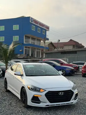 Hyundai Elantra Sport 2018 White