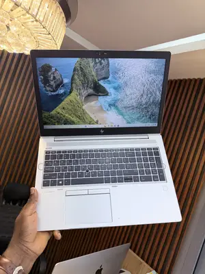 Laptop HP EliteBook 755 G5 8GB AMD Ryzen 3 SSD 256GB