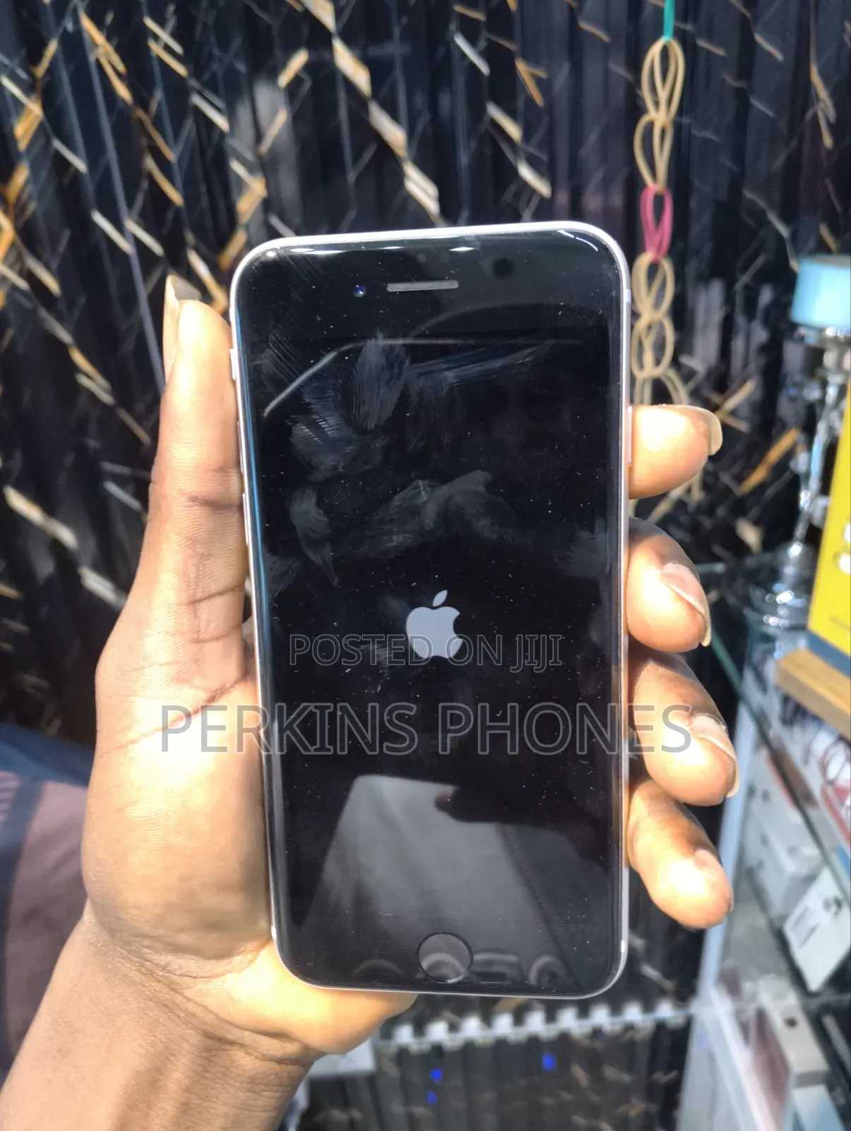 Apple iPhone SE (2022) 64 GB Silver