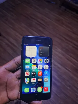 Apple iPhone SE (2020) 64 GB Blue