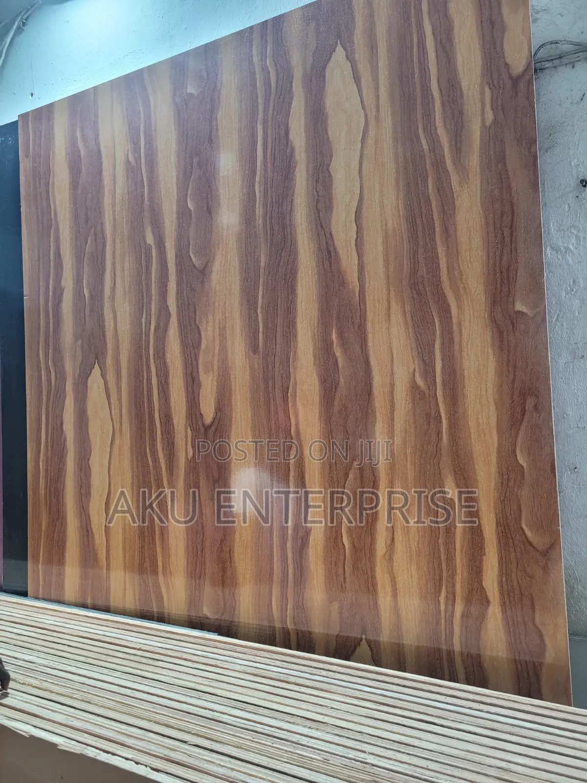 Laminated Plywood