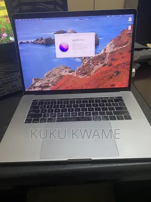 Laptop Apple MacBook Pro 16GB Intel Core i7 SSD 256GB