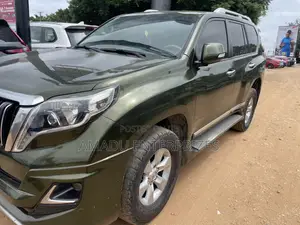 Toyota Land Cruiser Prado 4.0 Petrol TX 2013 Green