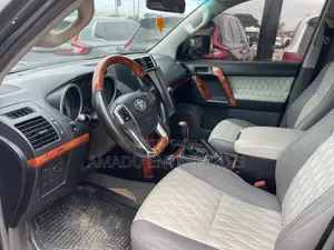 Toyota Land Cruiser Prado 4.0 Petrol TX 2013 Green