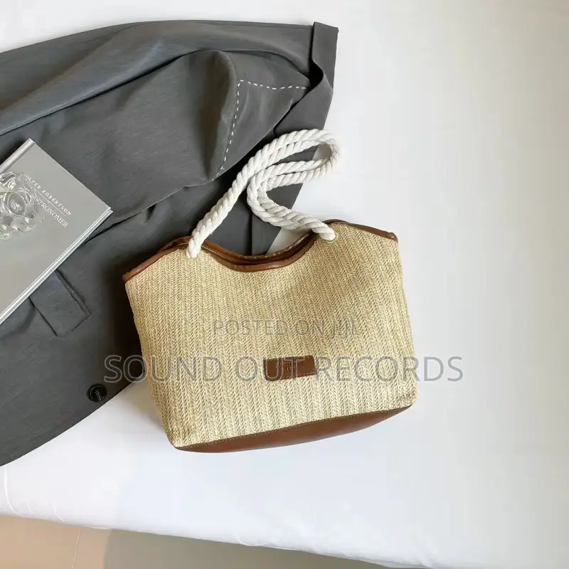 Bohemian Woven Straw Hand Bag