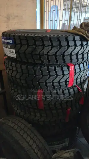 Vehicle (Truck/4x4/Saloon/Forklift) Tyres