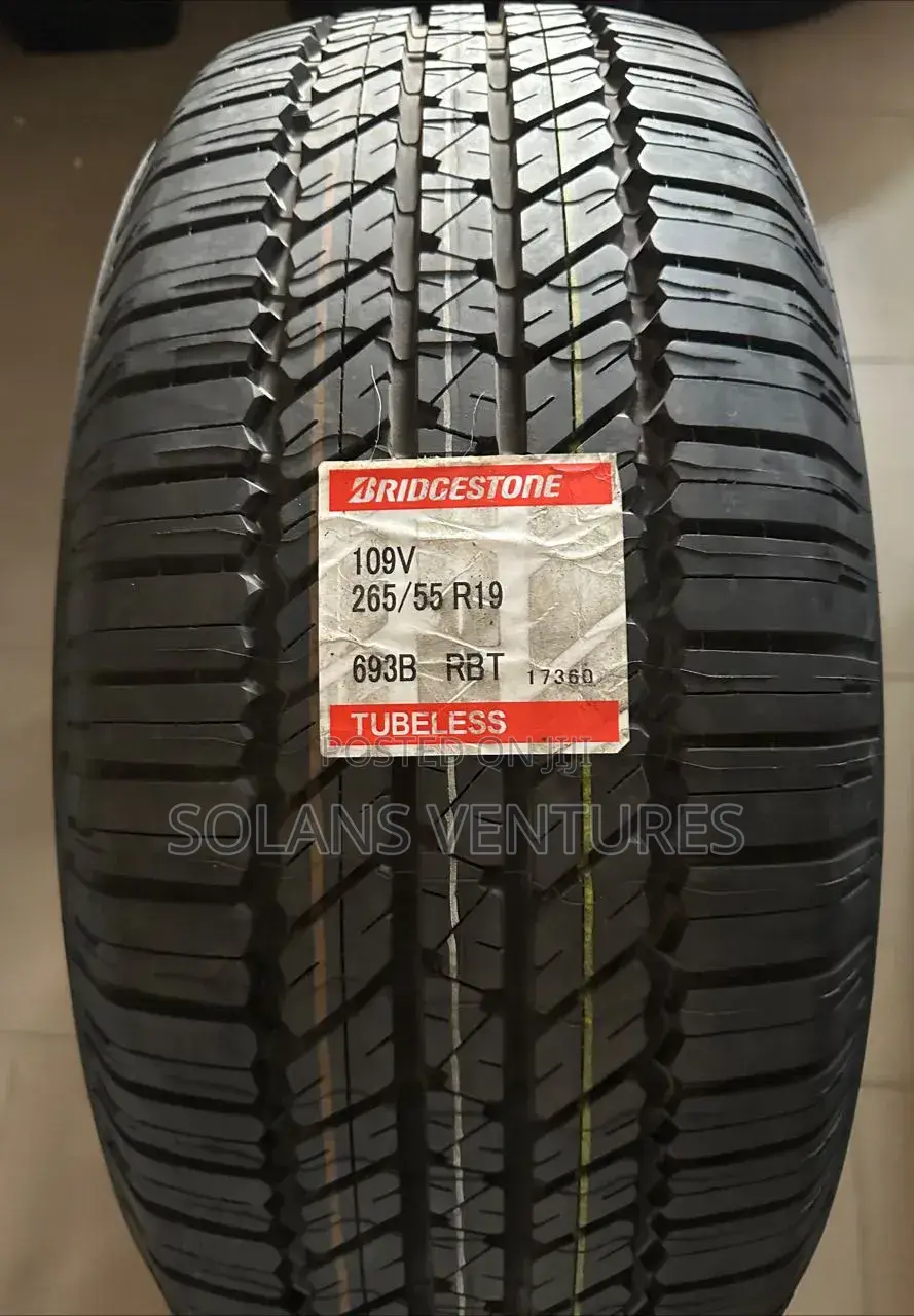 Vehicle (Truck/4x4/Saloon/Forklift) Tyres