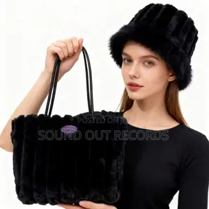 Plush Fur Casual Tote Bag Hat Set