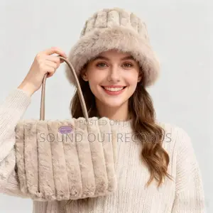 Plush Fur Casual Tote Bag Hat Set