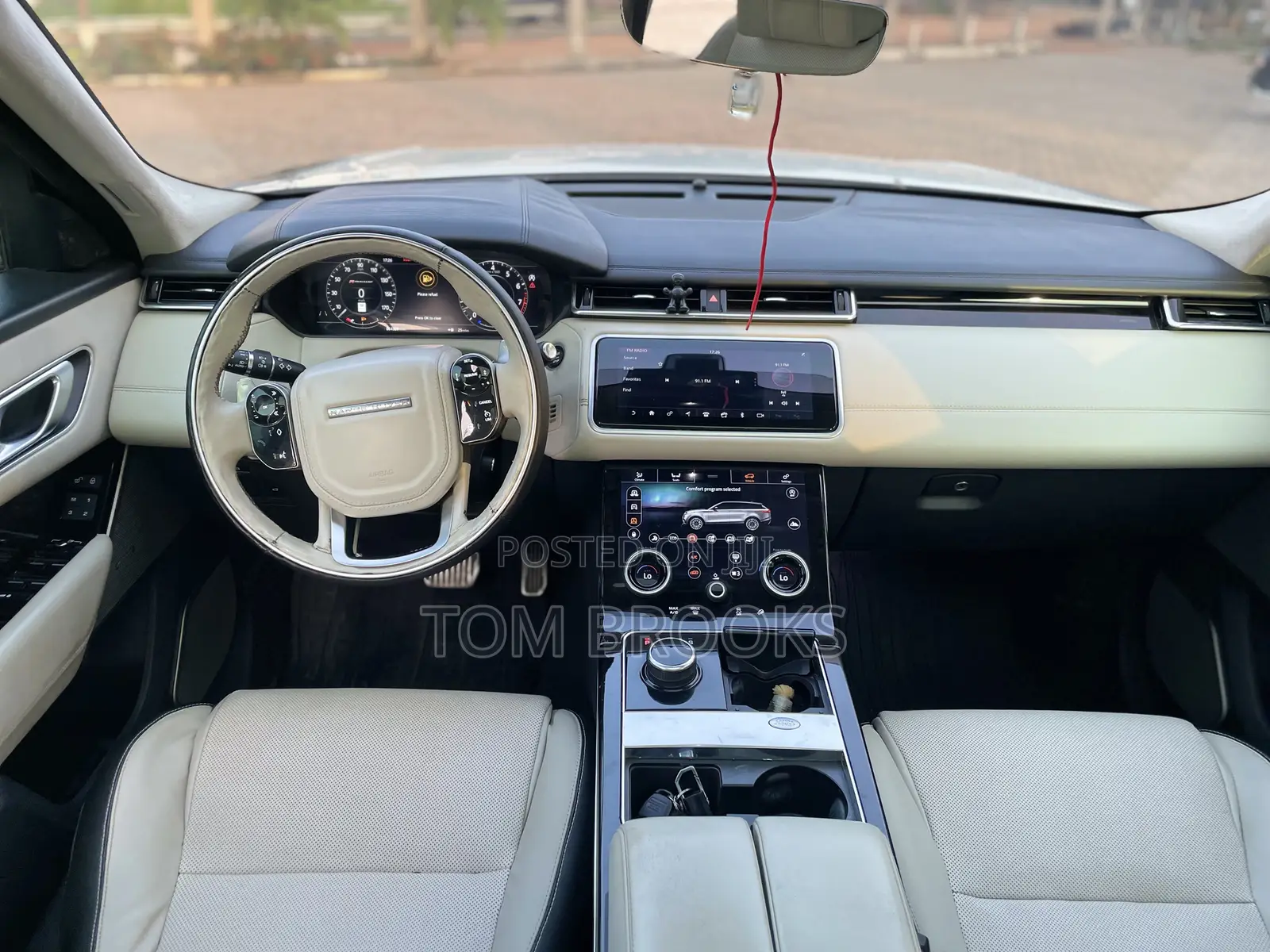 Land Rover Range Rover Velar 2019 White