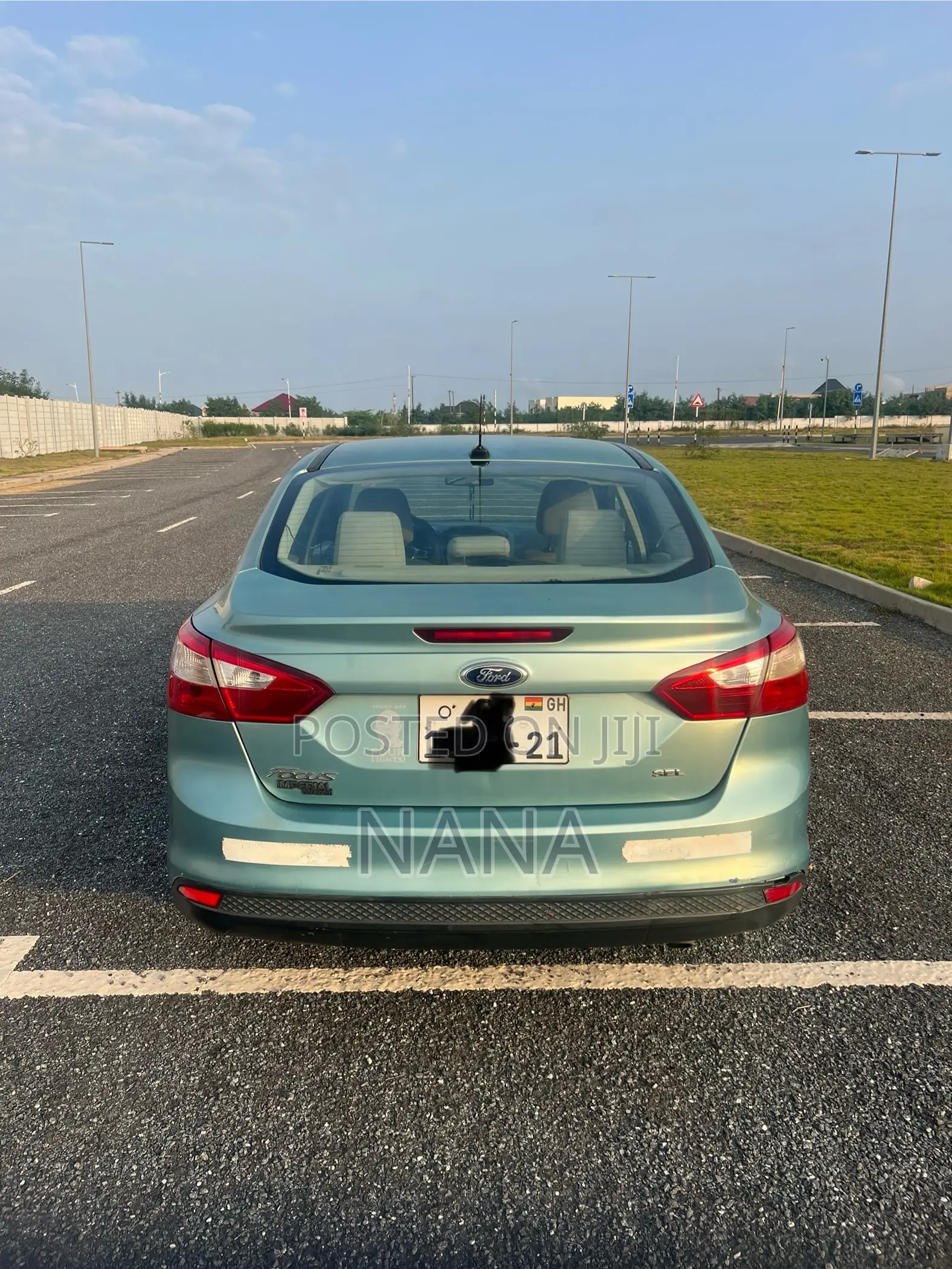 Ford Focus 2012 Silver