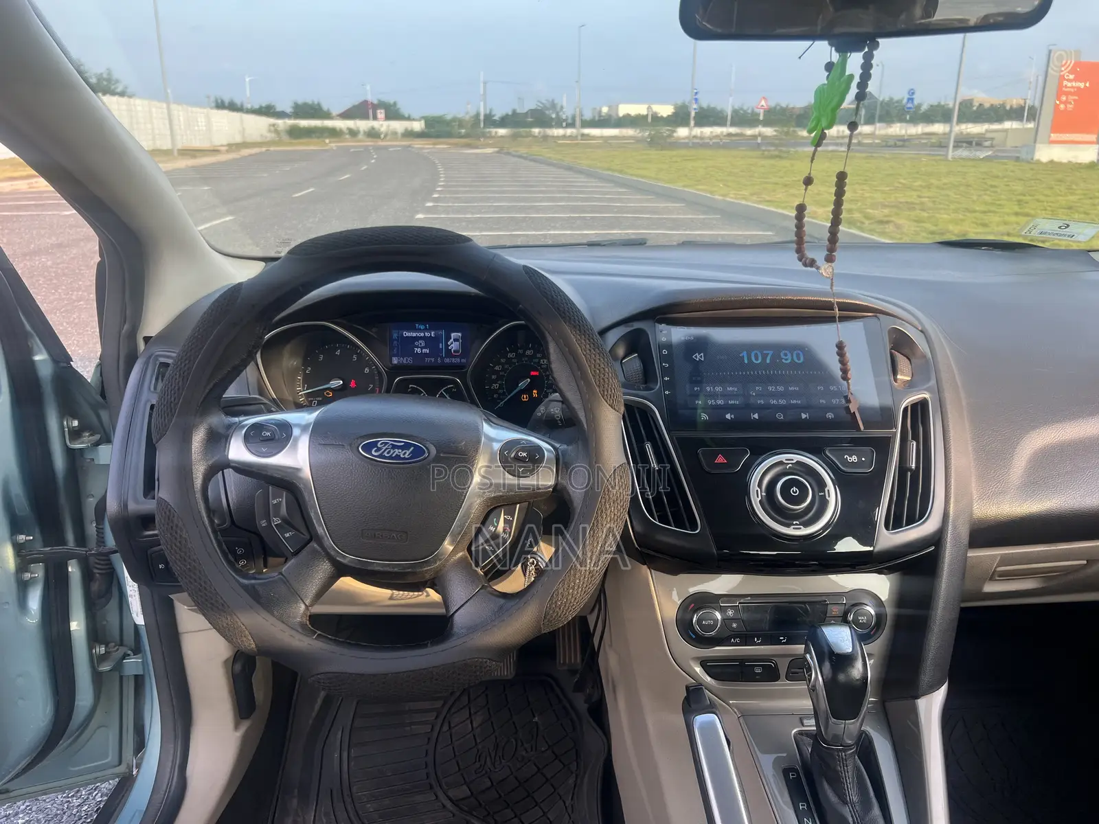 Ford Focus 2012 Silver