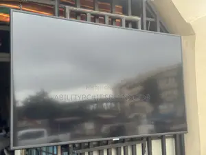 Samsung 55” Smart UHD