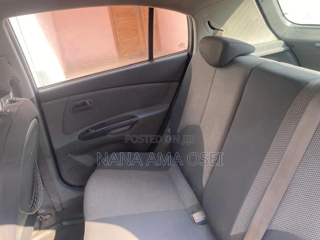 Kia Rio 2011 Silver