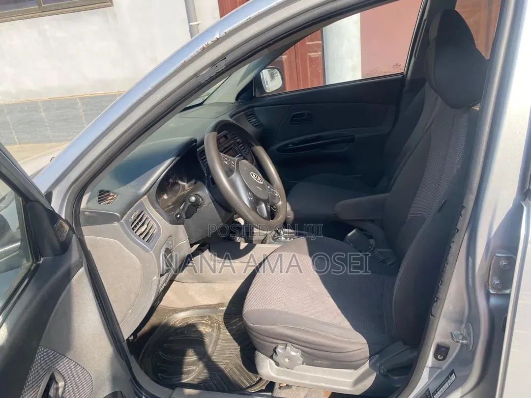 Kia Rio 2011 Silver