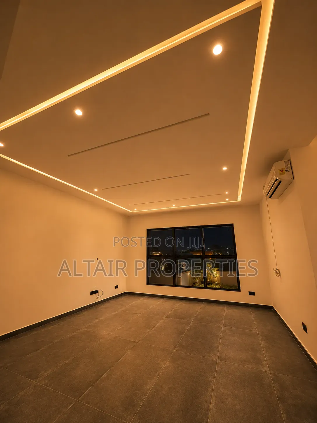 4bdrm House in Accra Metropolitan for sale