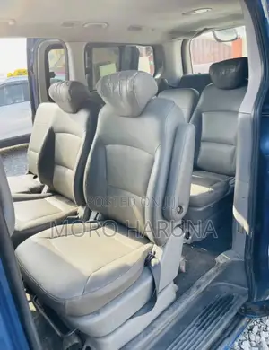 Hyundai Starex 2015 Blue