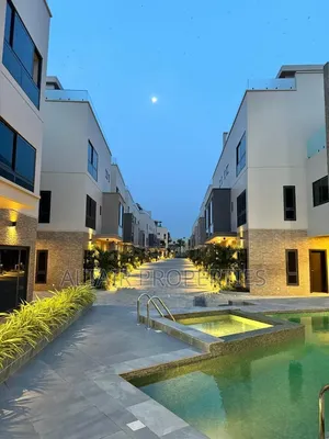 3bdrm Townhouse/Terrace in Airport Residential, Accra Metropolitan