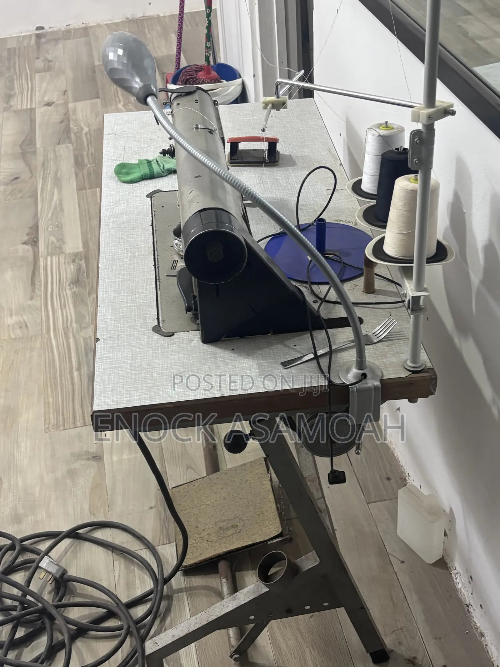 Industrial Sewing Machine