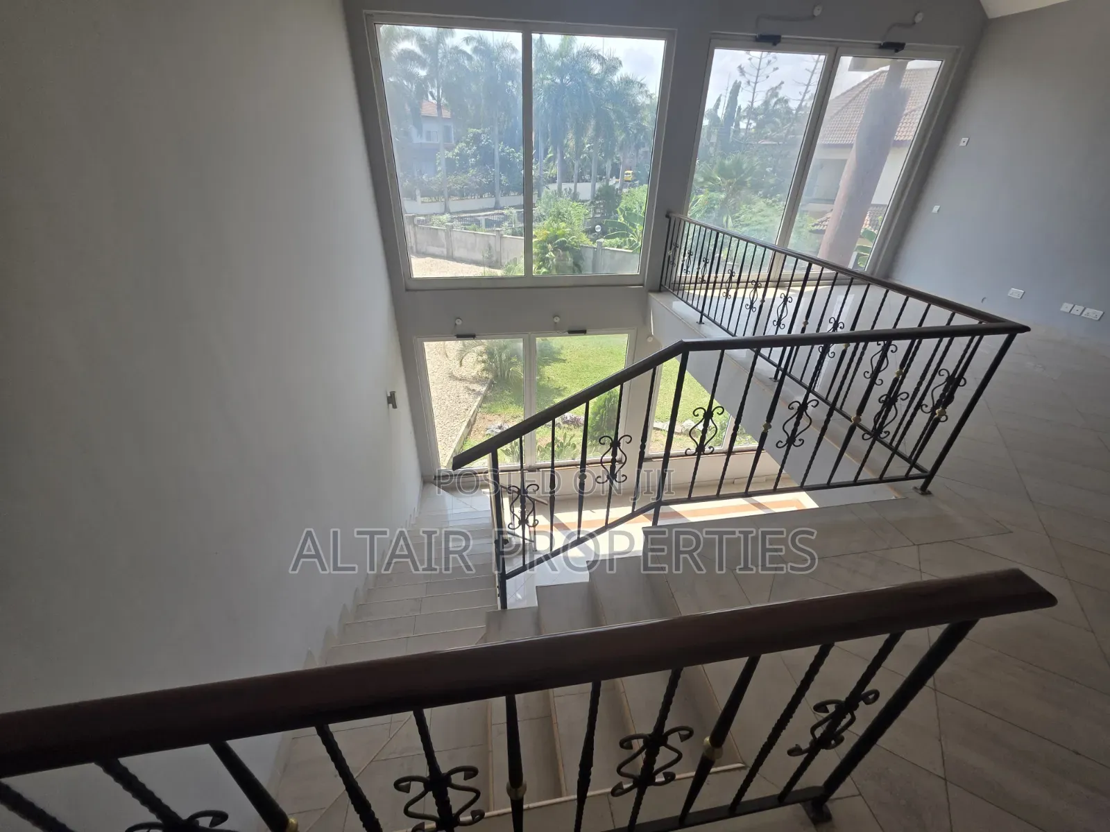 4bdrm House in Accra Metropolitan for sale