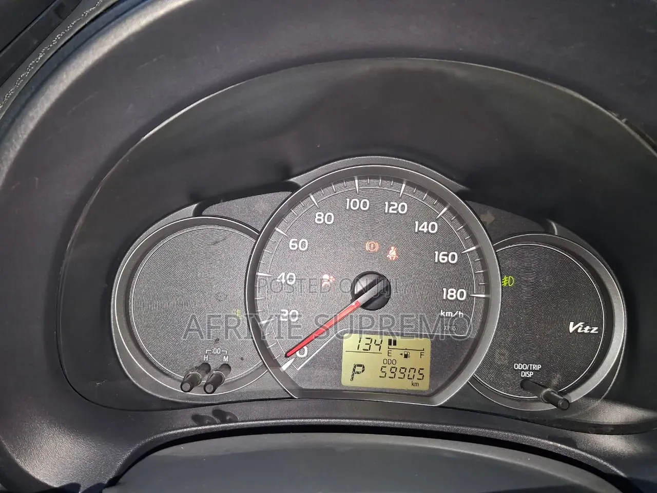 Toyota Vitz 1.3 FWD 3dr 2013 Black