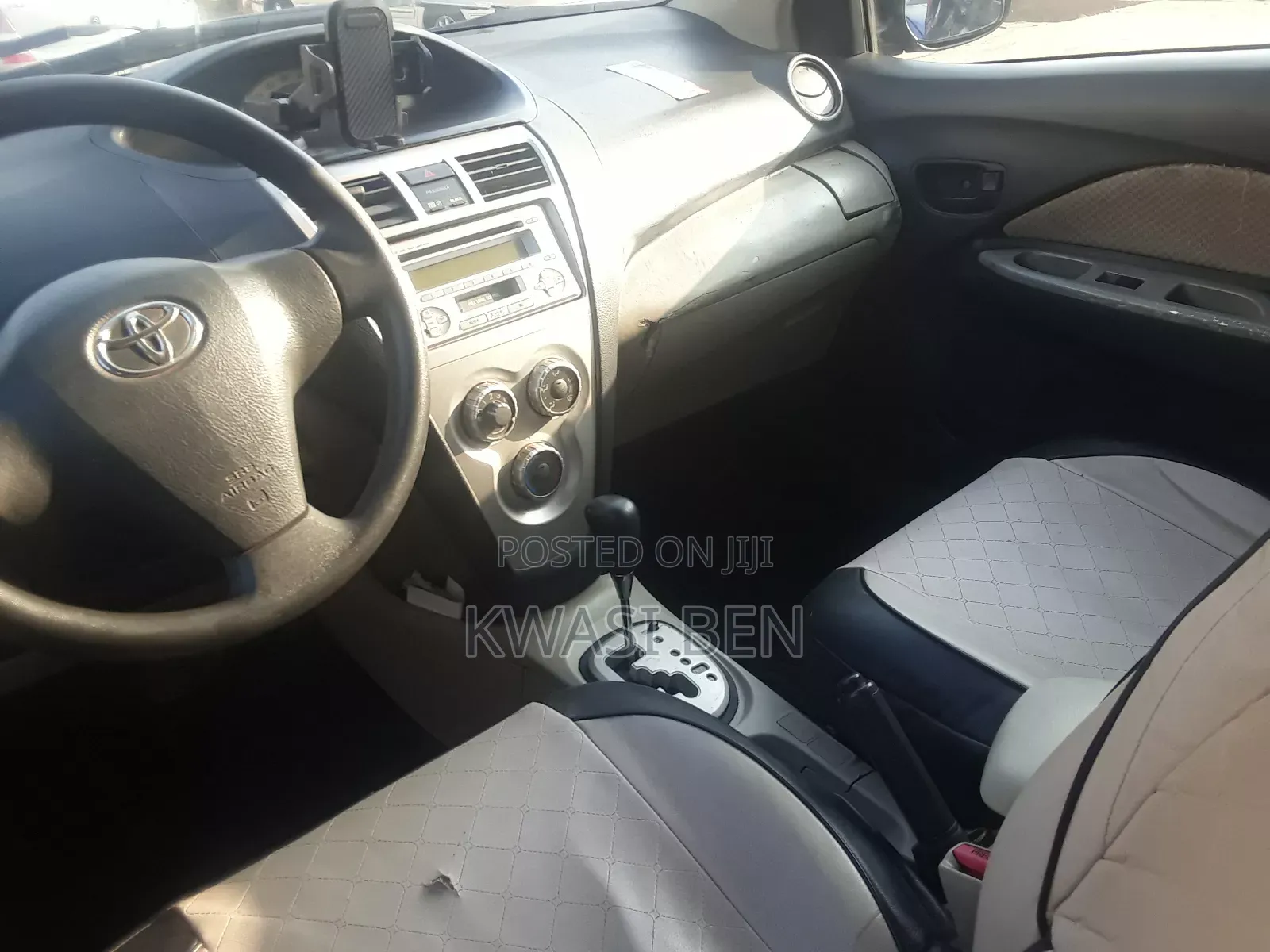 Toyota Belta 2012 Gray