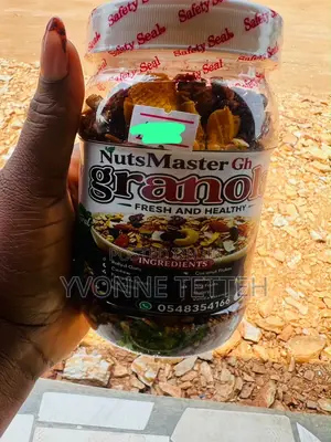 NutsMaster Tropical Granola