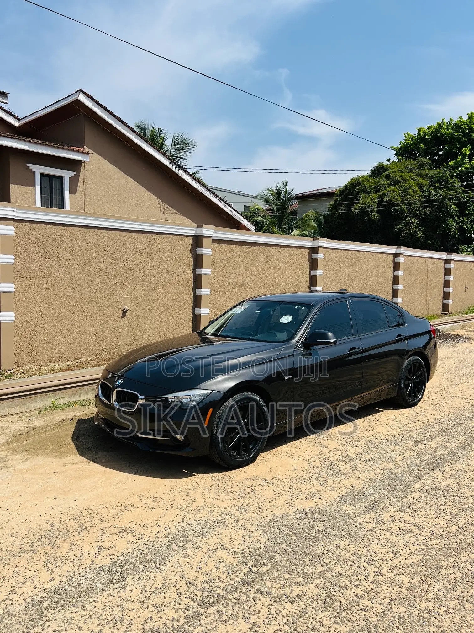 BMW 330i 2016 Black