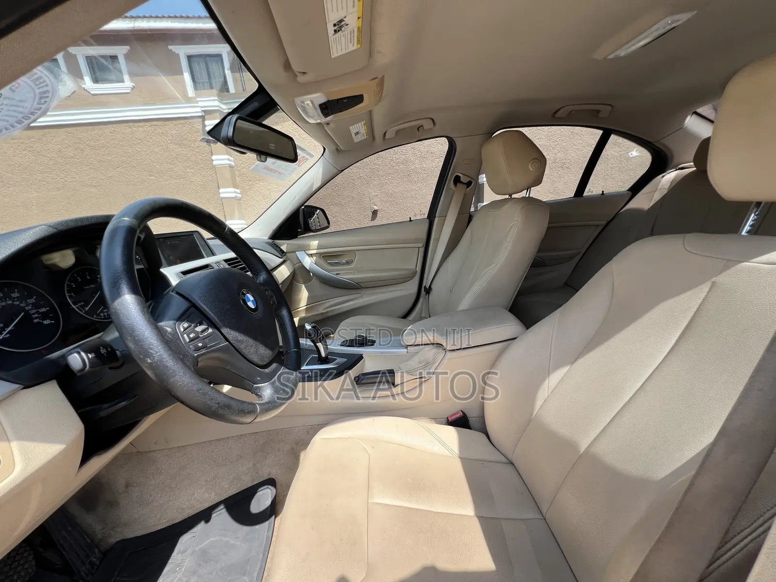 BMW 330i 2016 Black