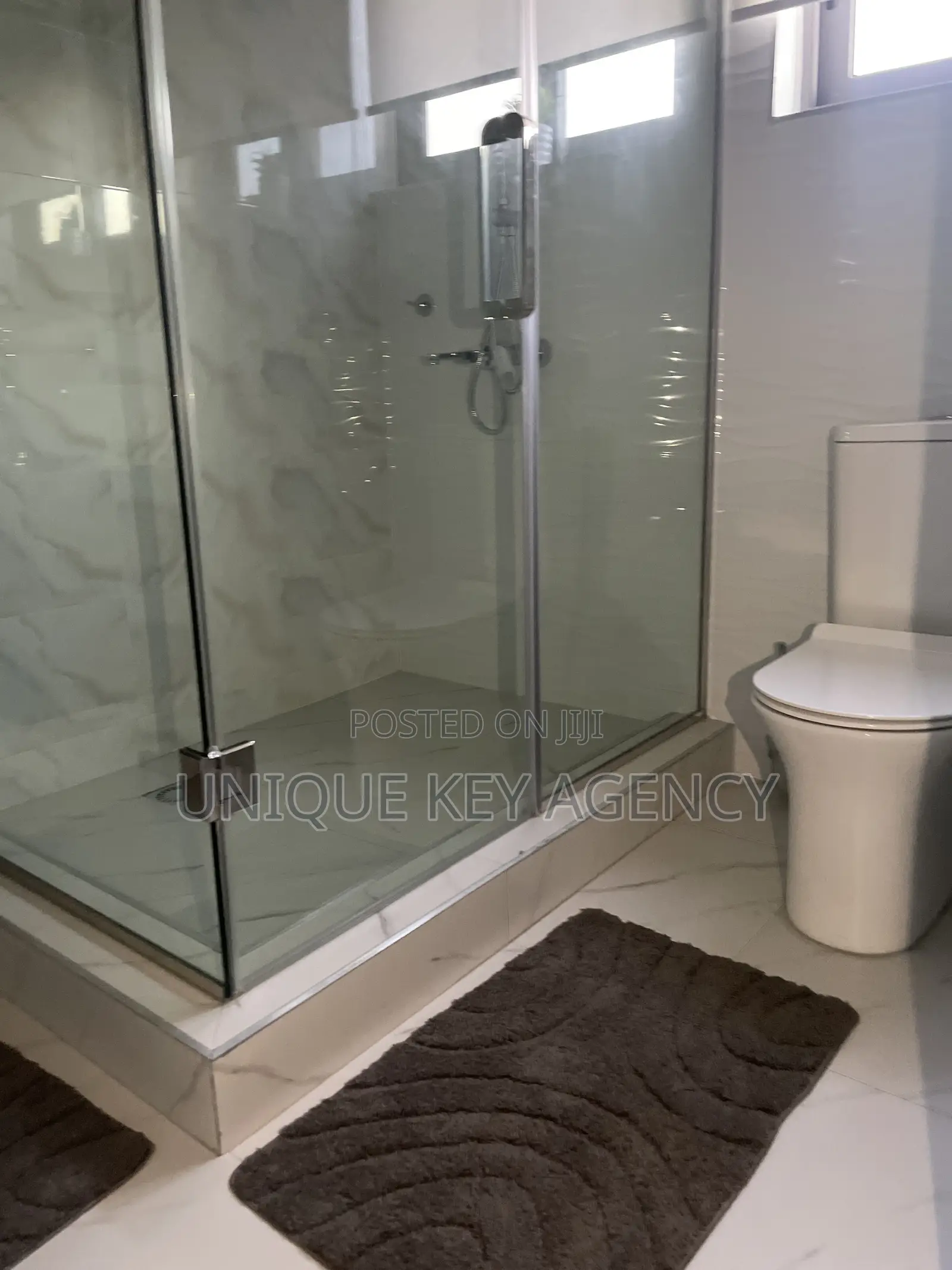 Furnished 4bdrm Duplex in Unique Key Agency, East Legon for rent