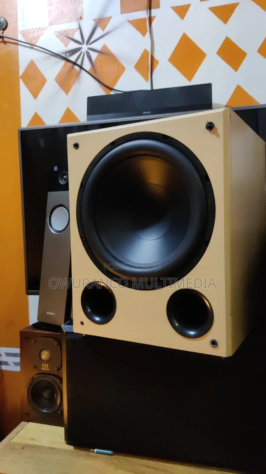 Massive Dream Acoustics 12"Subwoofer 440W Peak / 220W RMS Powered Bass