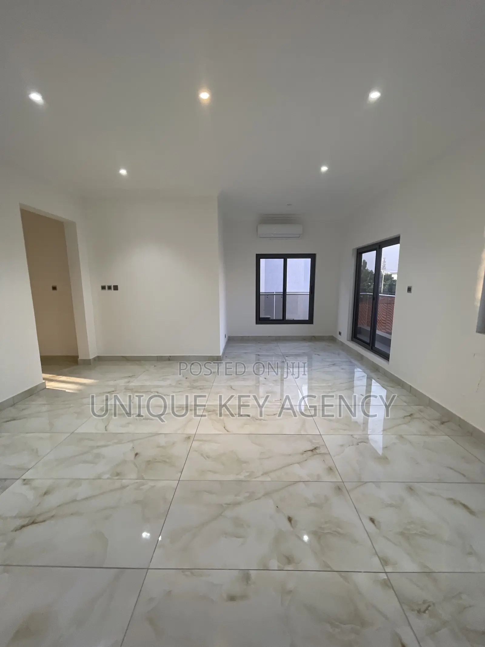 4bdrm Townhouse / Terrace in Unique Key Agency, East Legon for rent