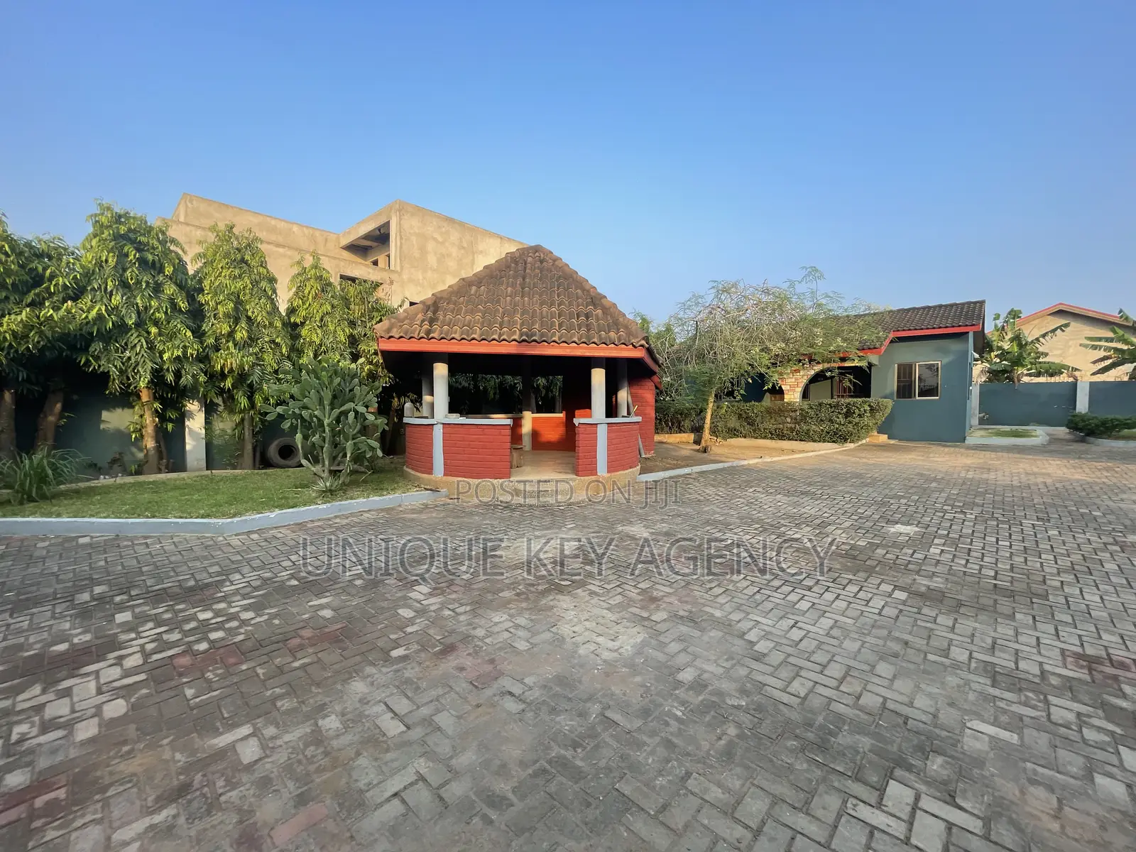 6bdrm House in Unique Key Agency, East Legon for rent