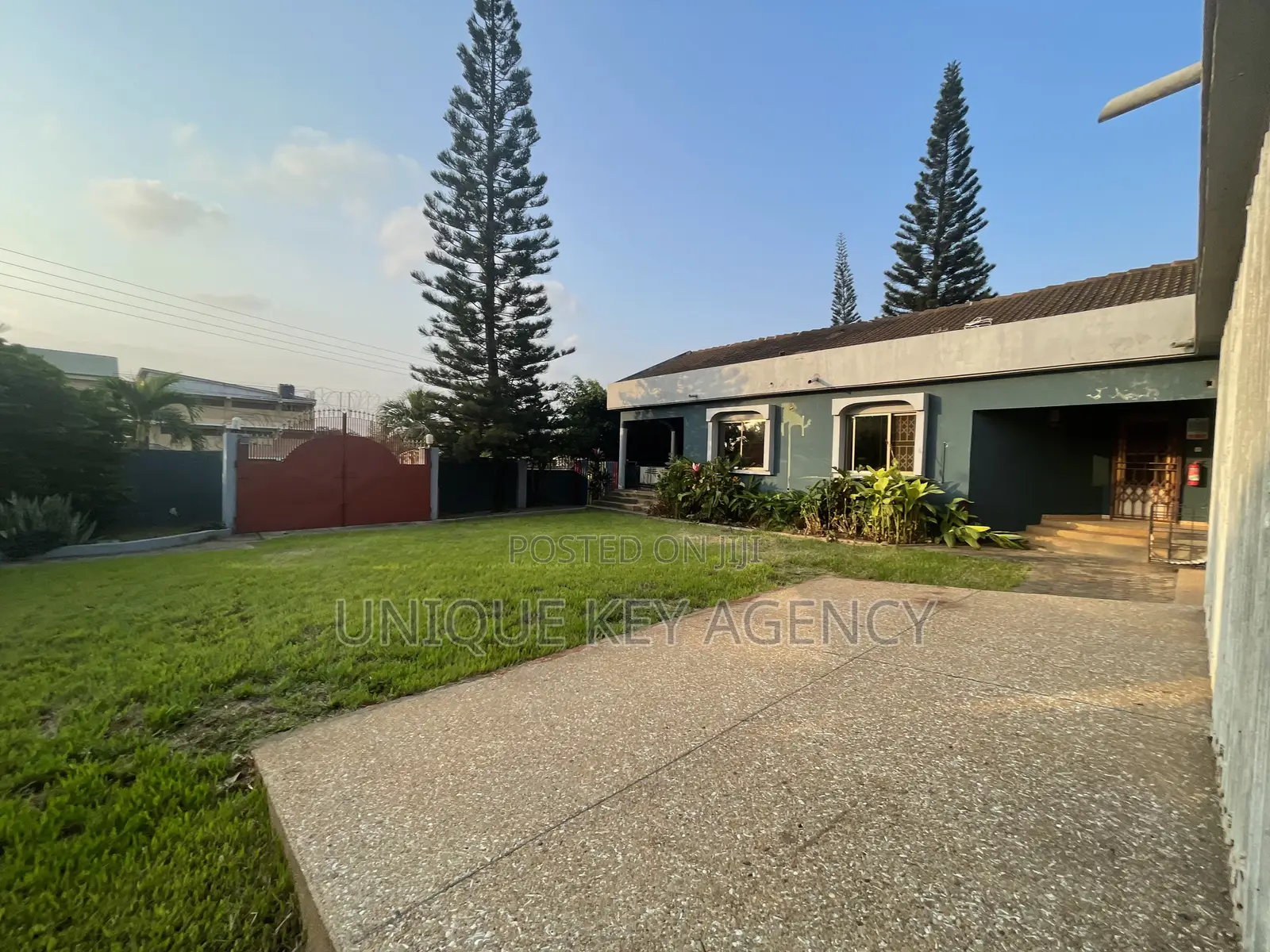 6bdrm House in Unique Key Agency, East Legon for rent