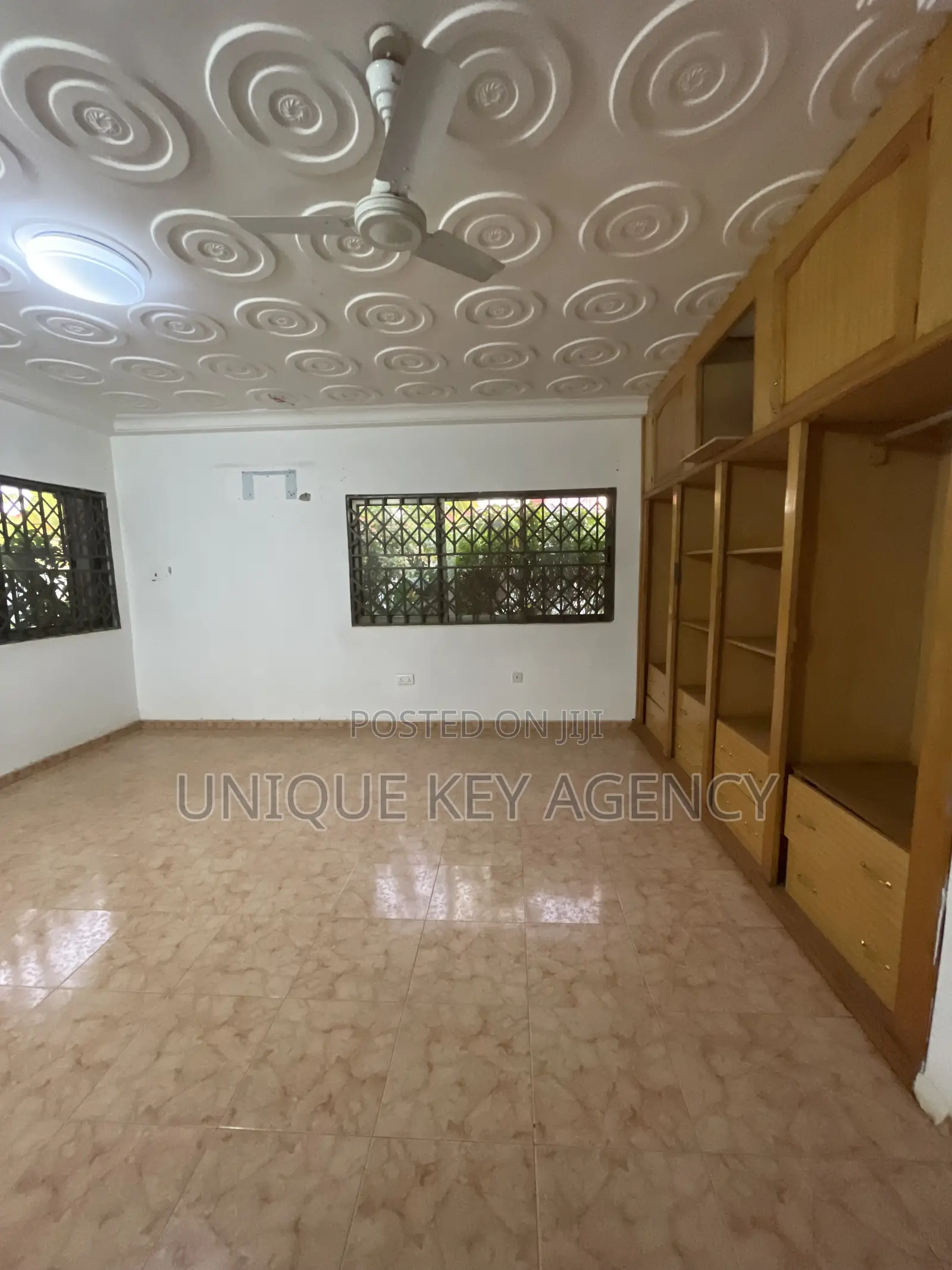 6bdrm House in Unique Key Agency, East Legon for rent