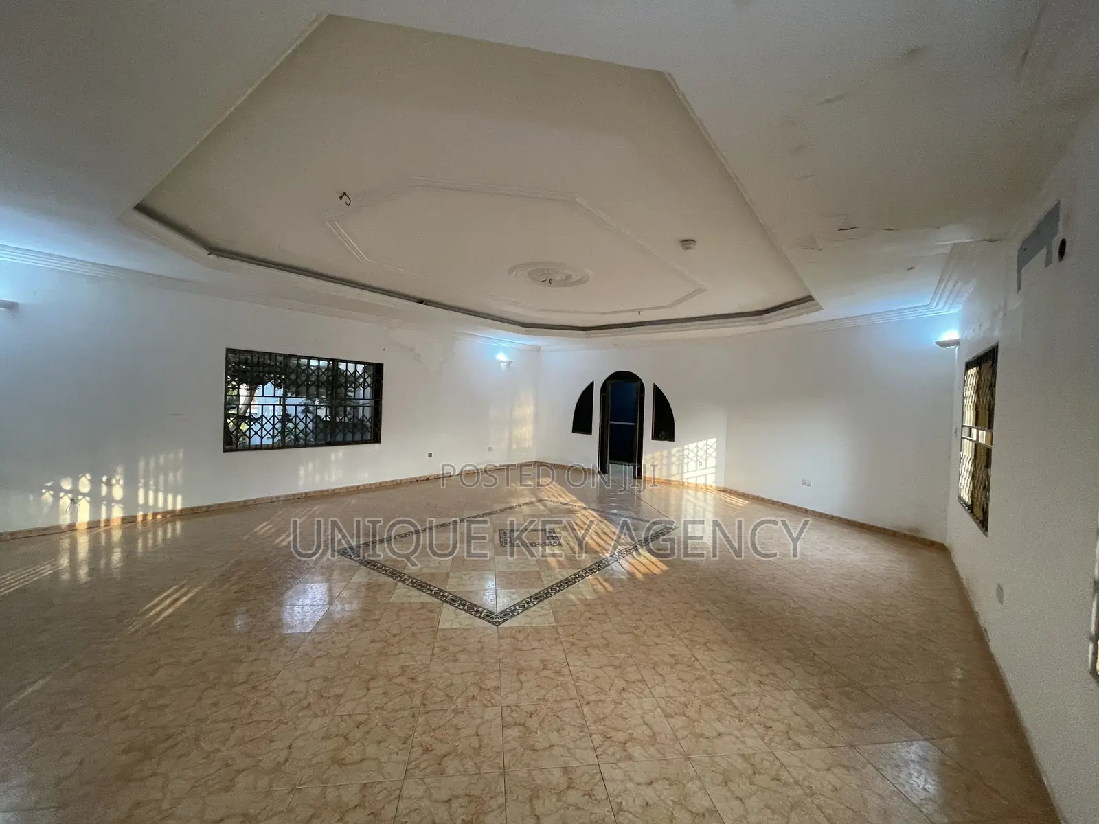 6bdrm House in Unique Key Agency, East Legon for rent