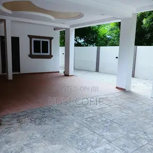 2bdrm Apartment in Papao for rent