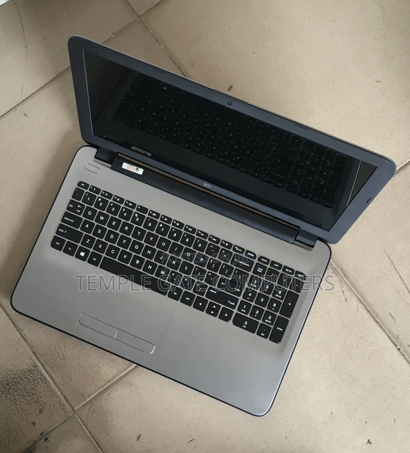 Laptop HP 15 8GB AMD A8 HDD 1T