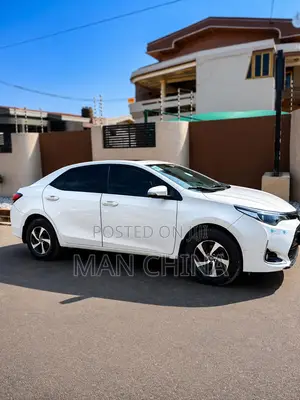 Toyota Corolla 2019 White