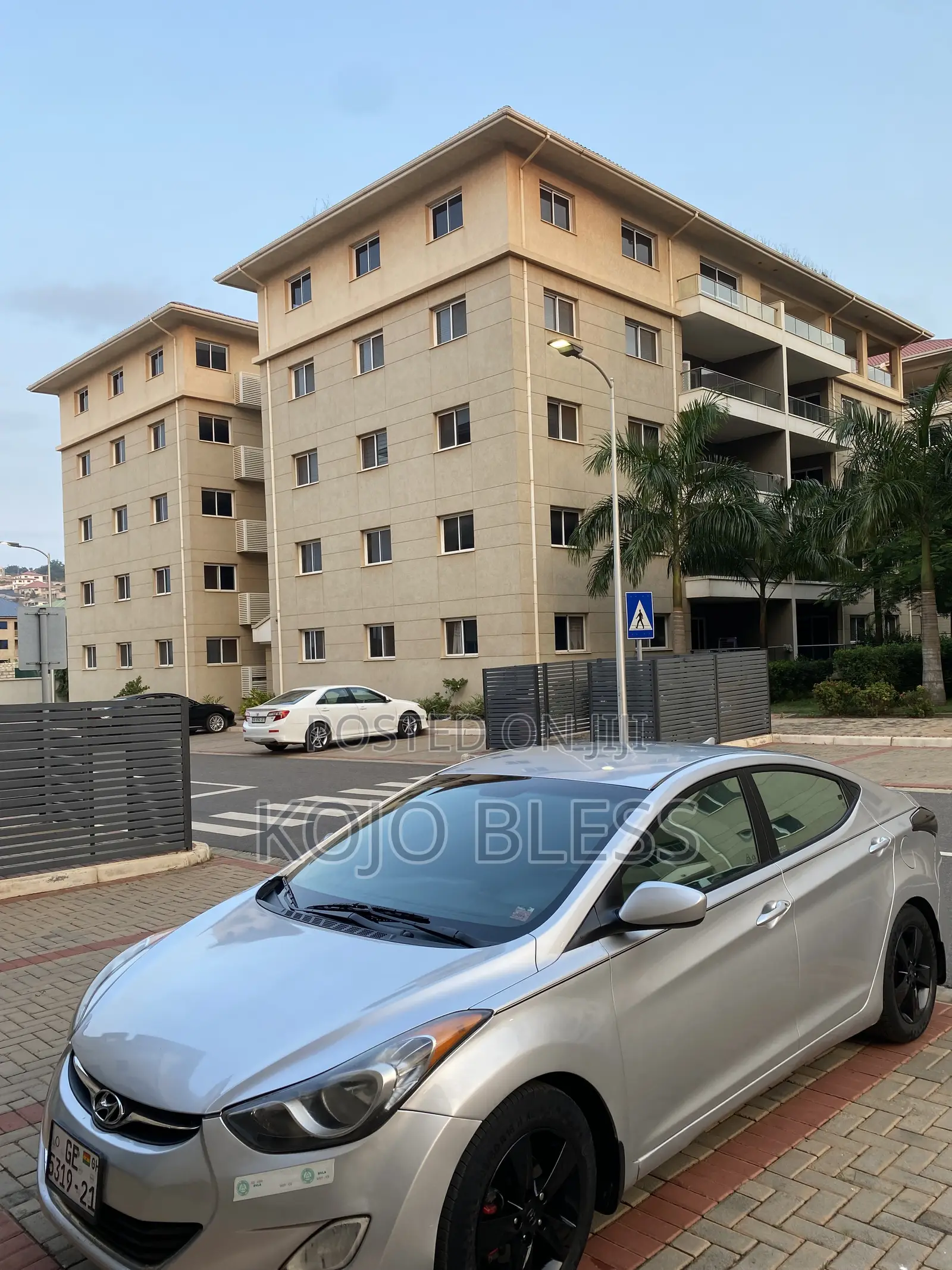 Hyundai Elantra 2013 Silver