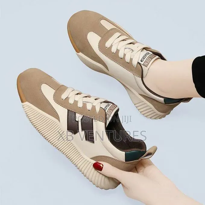 Flex Versatile Women's Sneakers