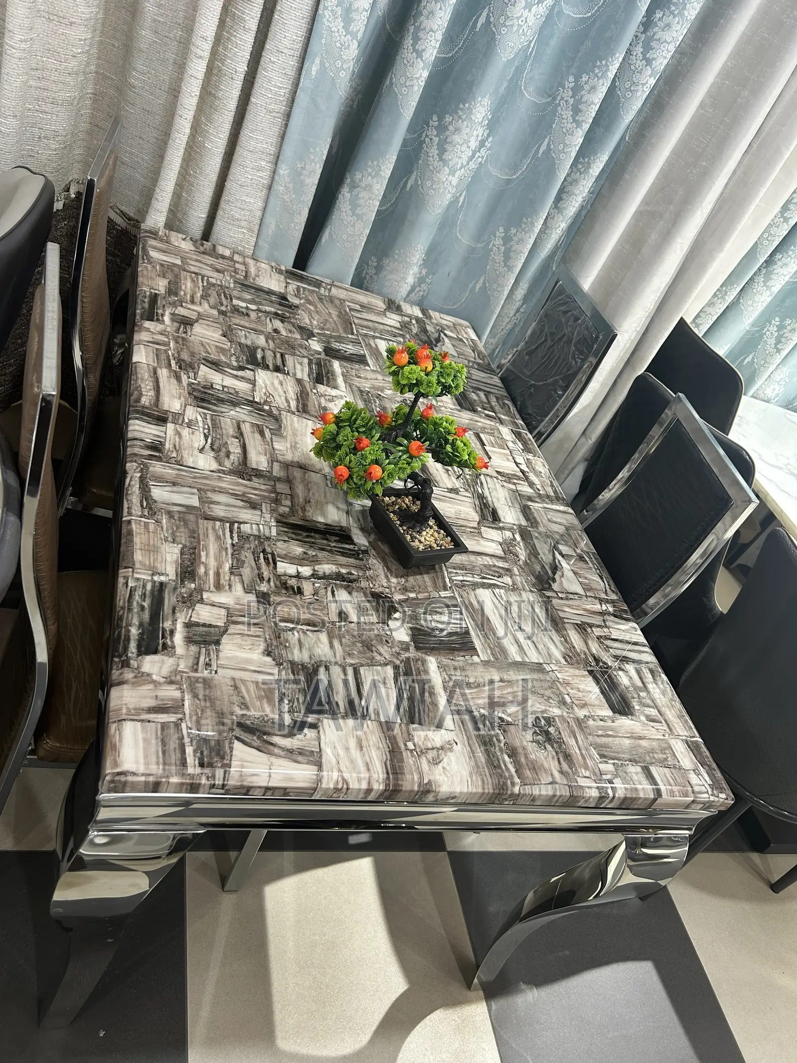Dining Set With 6chairs