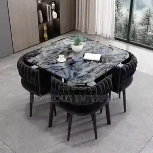 4 People Classic Dinning Set