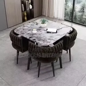 4 People Classic Dinning Set